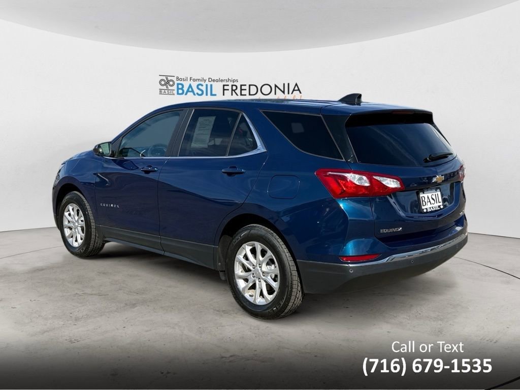 2021 Chevrolet Equinox LT photo 3