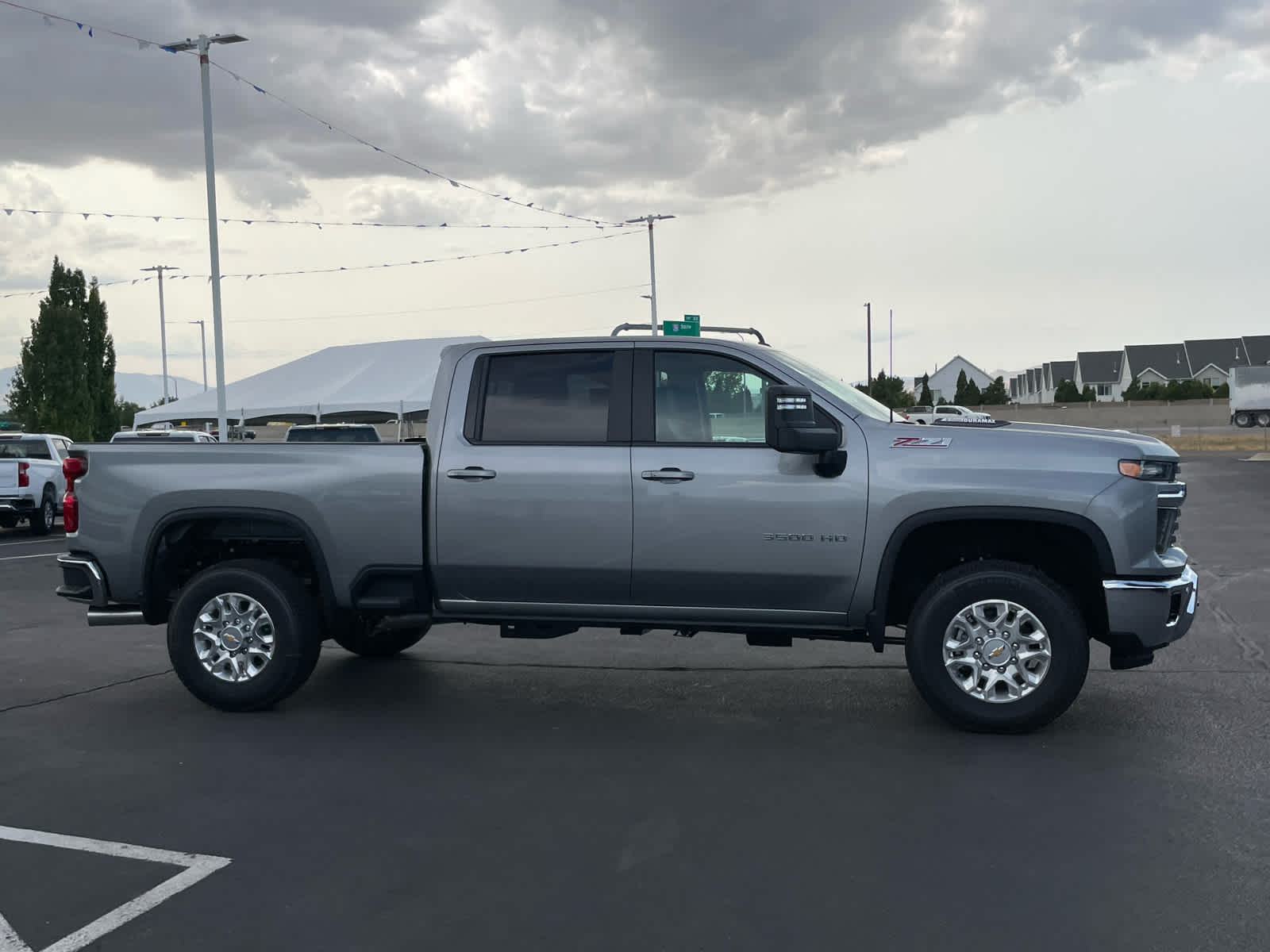 2025 Chevrolet Silverado 3500HD LT photo 7