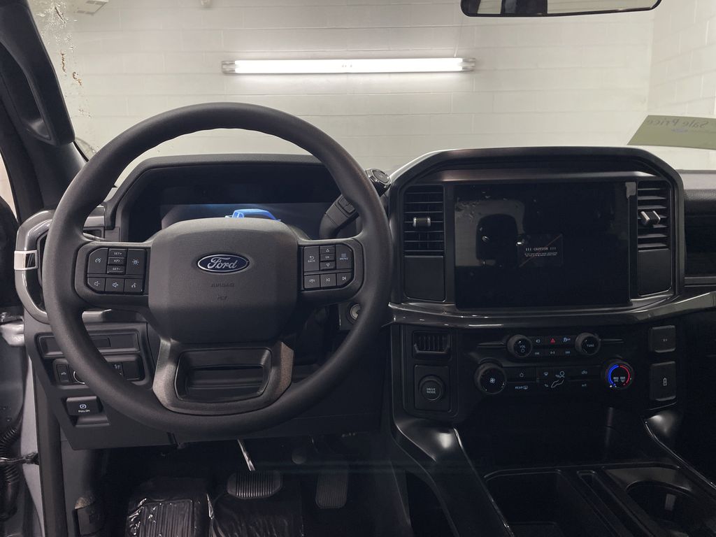 2025 Ford F-150 STX photo 3