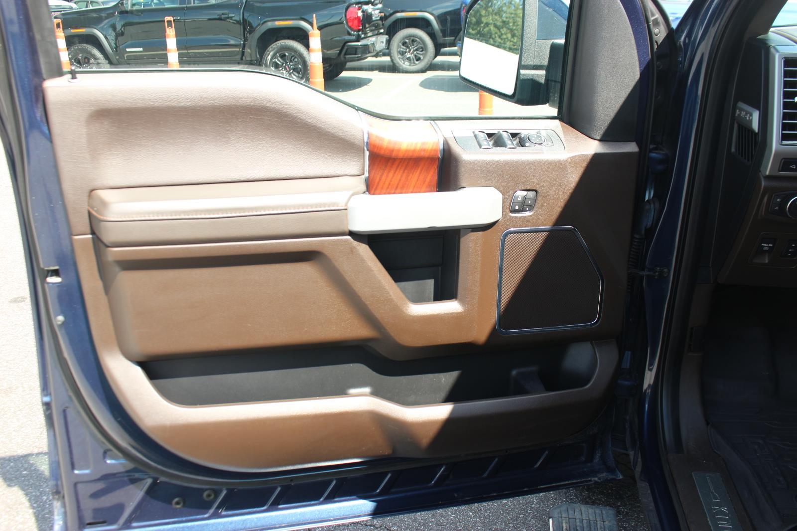 2018 Ford F-150 King Ranch photo 13