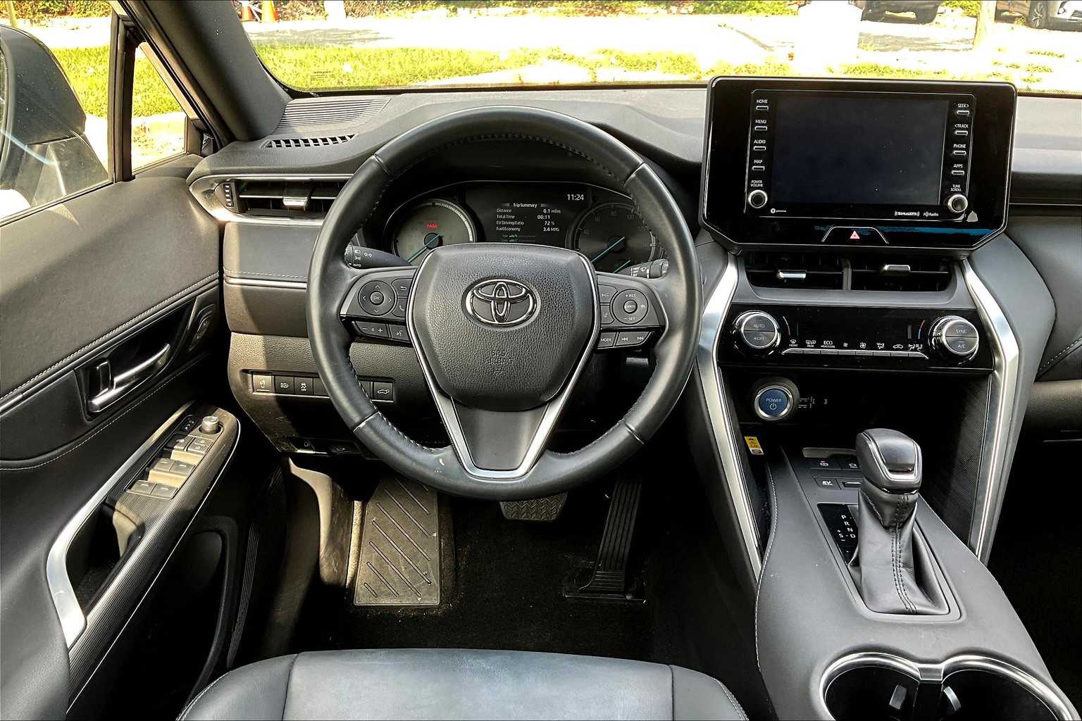 2022 Toyota Venza XLE photo 5