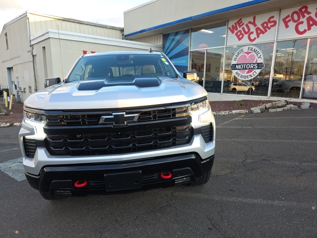 2022 Chevrolet Silverado 1500 LT Trail Boss photo 3