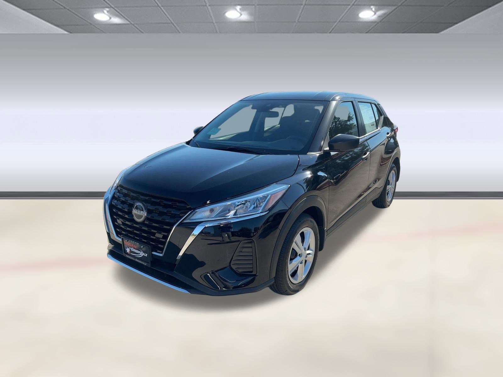 2025 Nissan KICKS PLAY Base's photo