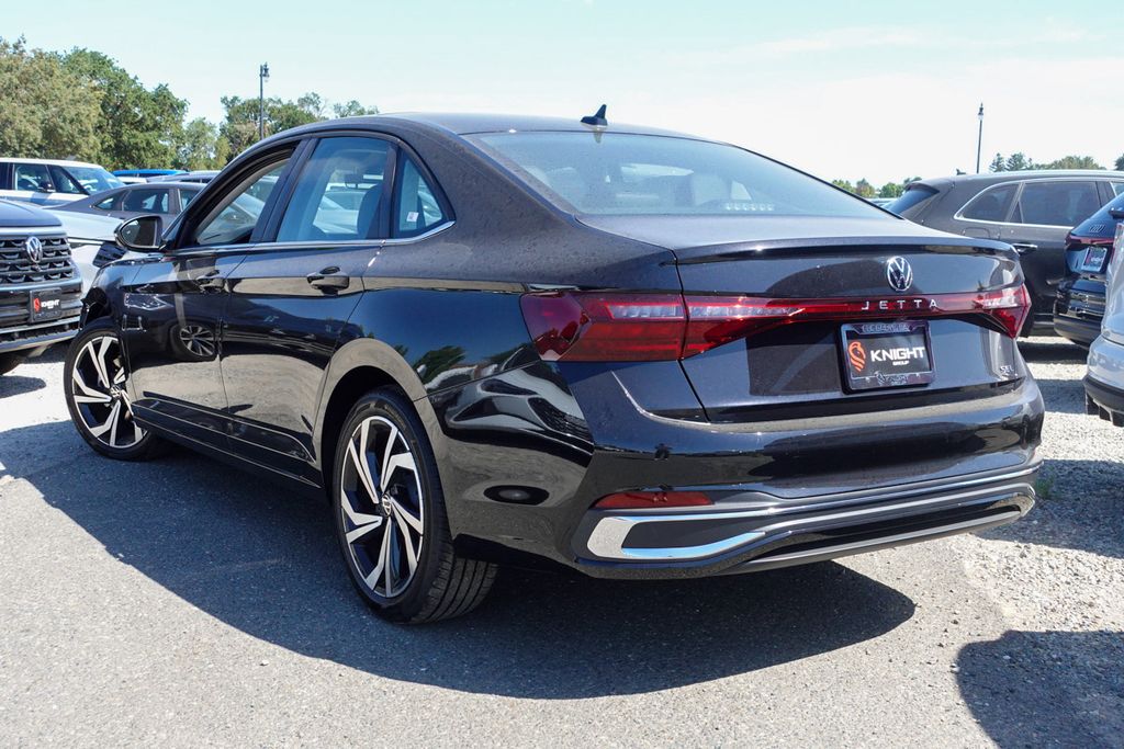 2025 Volkswagen Jetta 1.5T SEL photo 7
