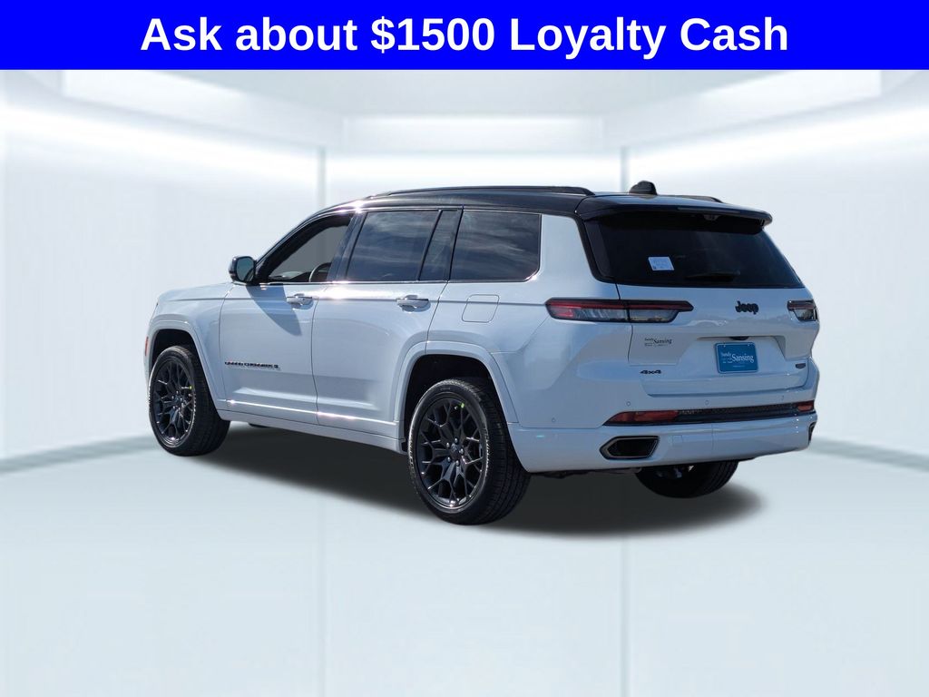 2025 Jeep Grand Cherokee L Summit photo 3