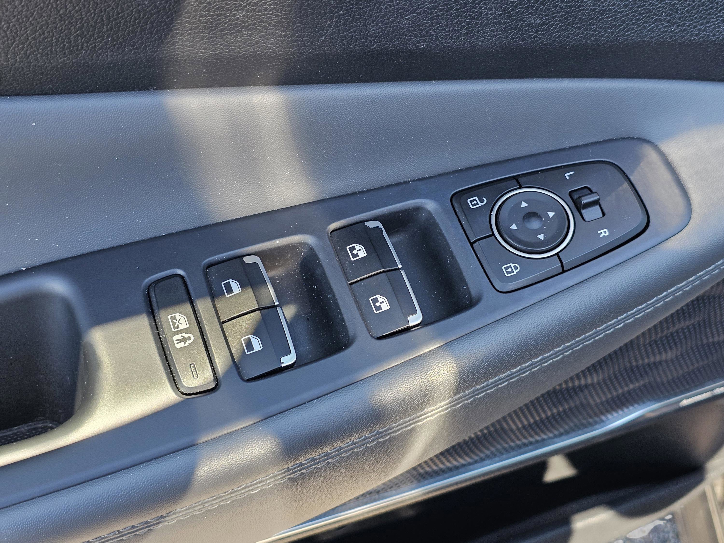 2023 Hyundai Santa Fe SEL Premium photo 15