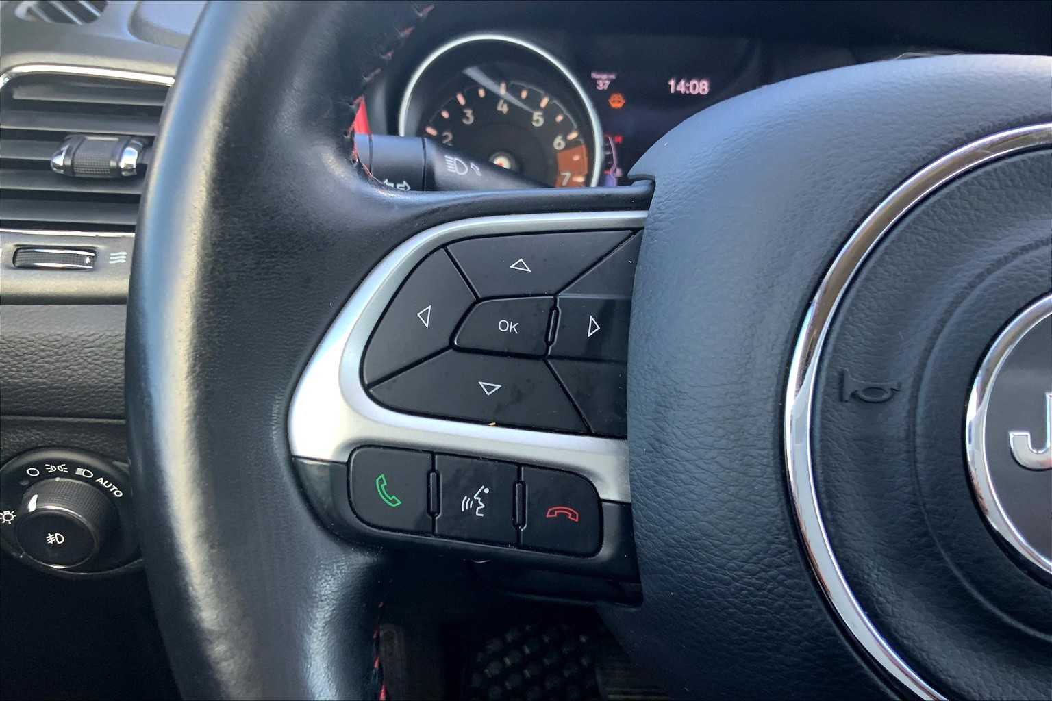2019 Jeep Compass Trailhawk photo 18