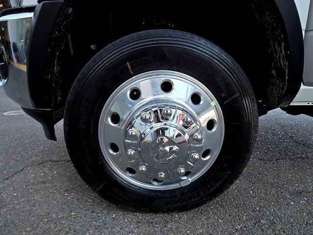 2026 Ram 5500 Tradesman photo 21