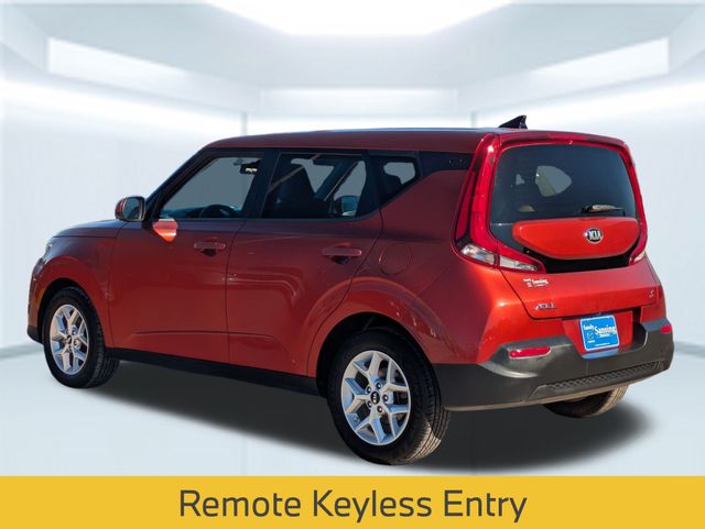 2021 Kia Soul S photo 3