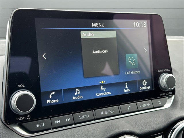 2025 Nissan Sentra SV photo 18