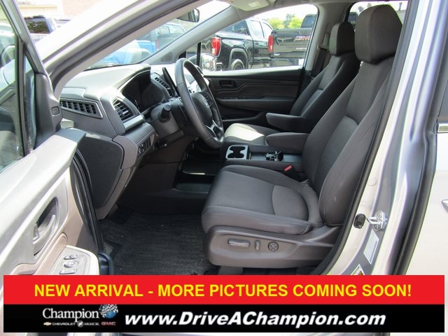 2022 Honda Odyssey EX photo 10
