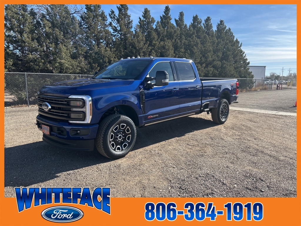 2026 Ford F-350 Super Duty Platinum's photo