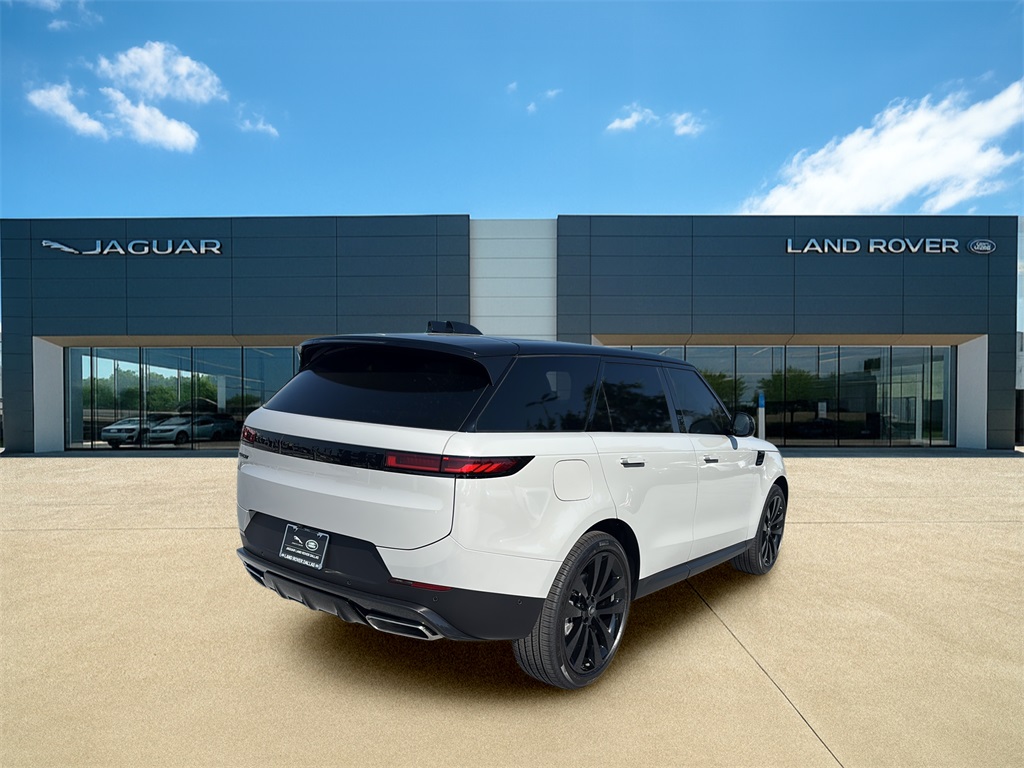 2025 Land Rover Range Rover Sport SE photo 4