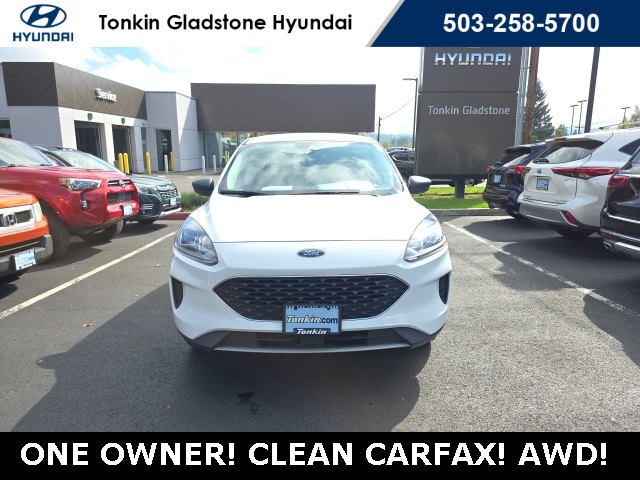 2022 Ford Escape SE photo 3