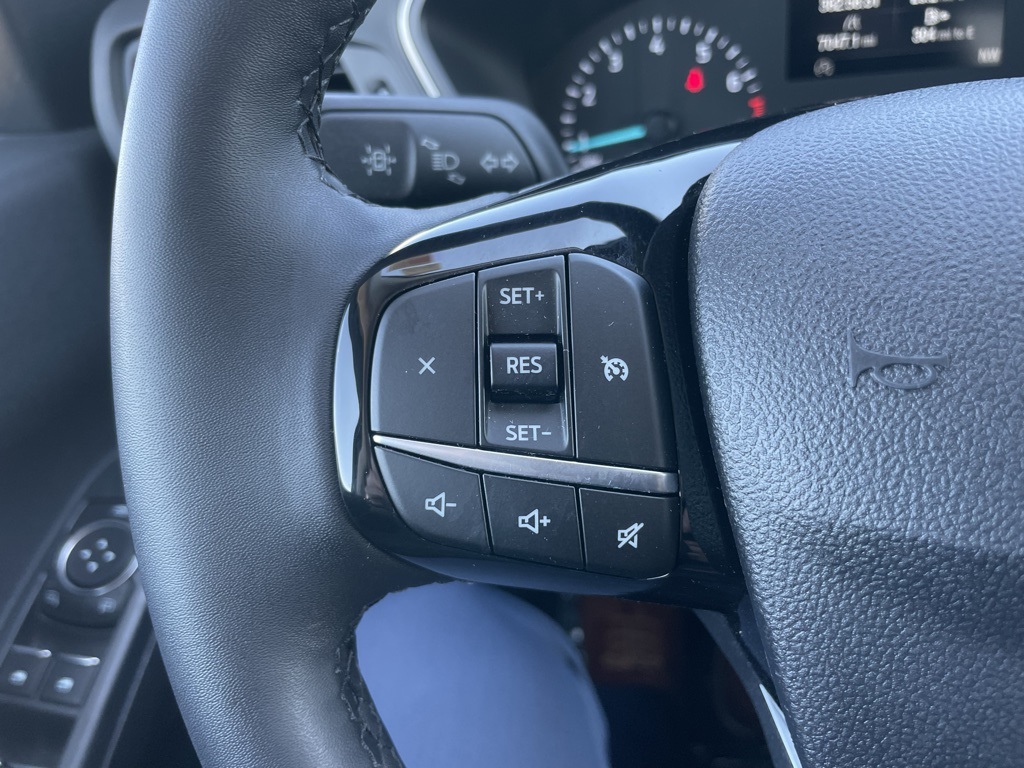2022 Ford Escape SE photo 22