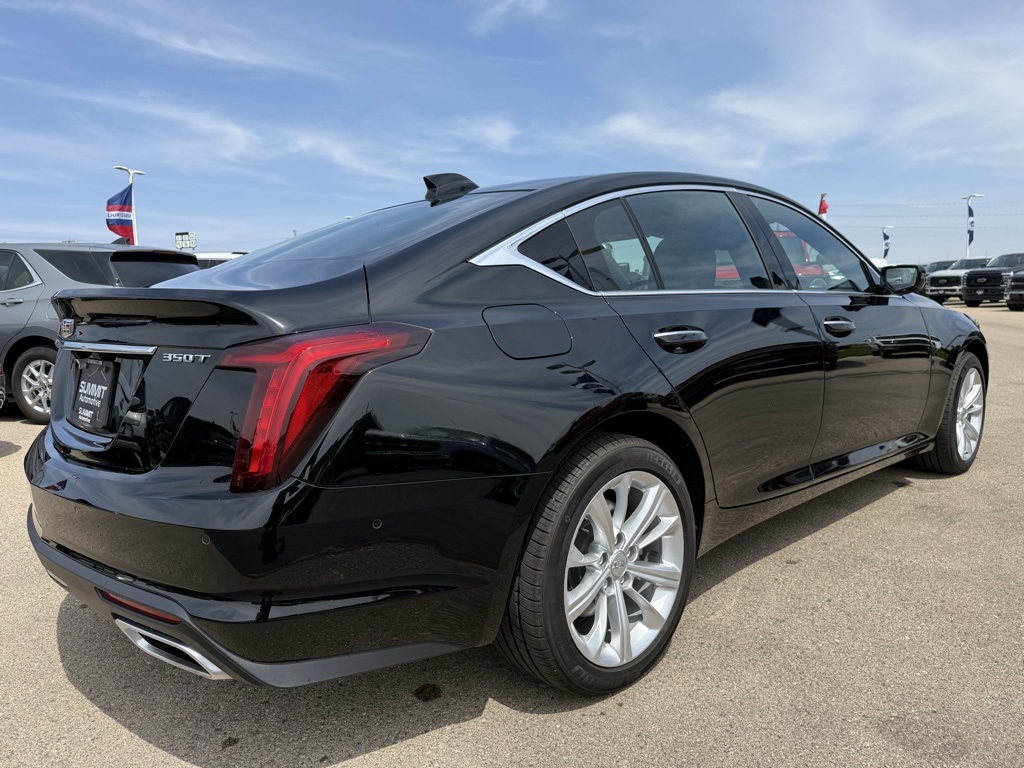 2025 Cadillac CT5 Premium Luxury photo 4
