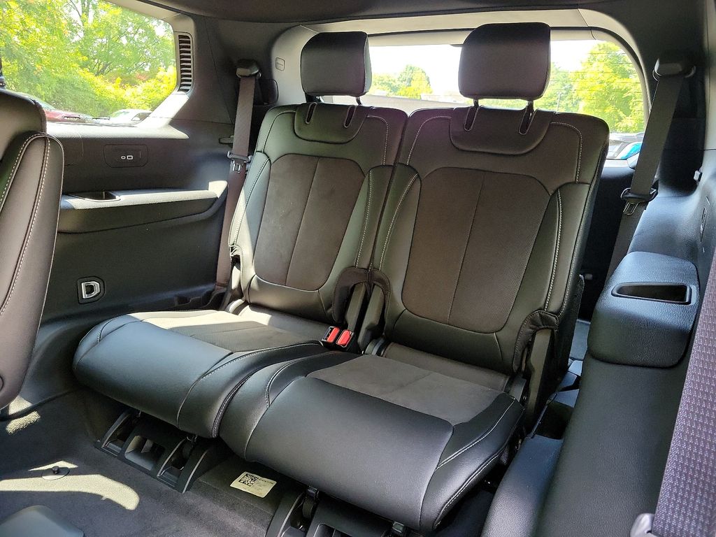 2024 Jeep Grand Cherokee Altitude photo 6