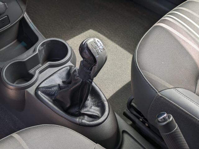 2014 Chevrolet Spark LS photo 16