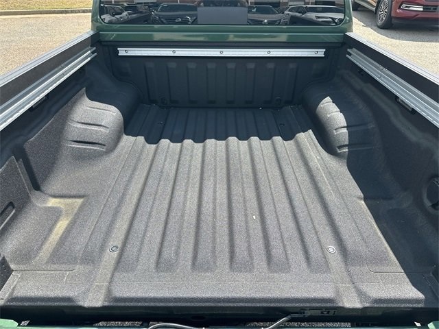 2025 Nissan Frontier PRO-4X photo 28