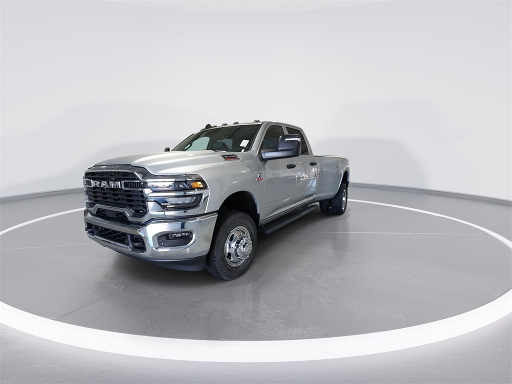 2026 Ram 3500 Tradesman photo 4
