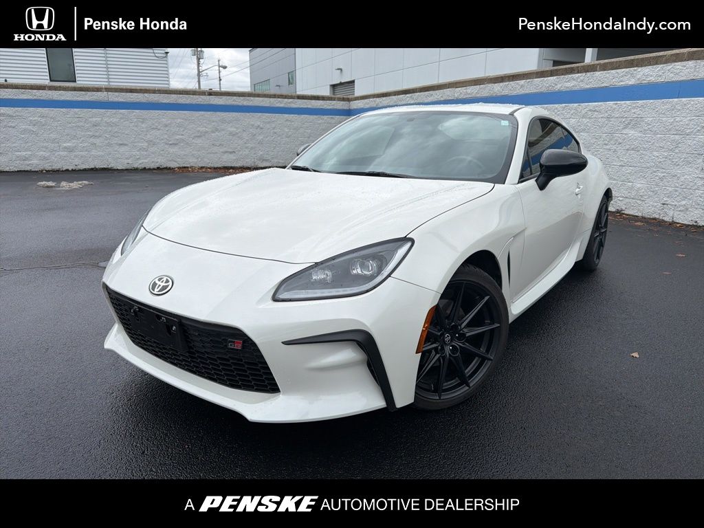 2023 Toyota GR86 Premium's photo