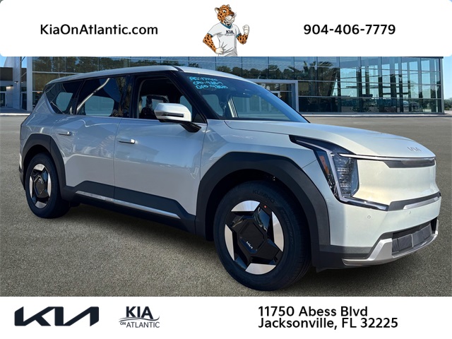 2026 Kia EV9 Light L/R's photo