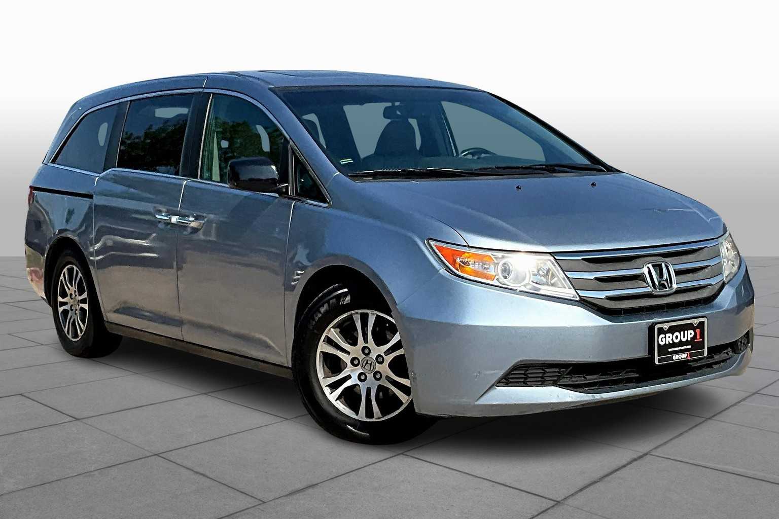 2012 Honda Odyssey EX-L photo 2