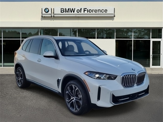 2026 BMW X5 40i's photo