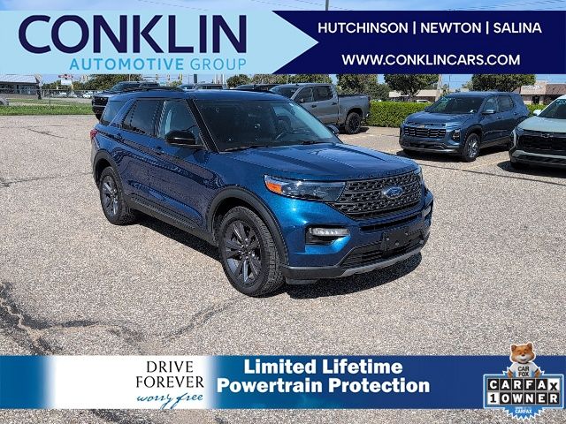 2022 Ford Explorer XLT's photo