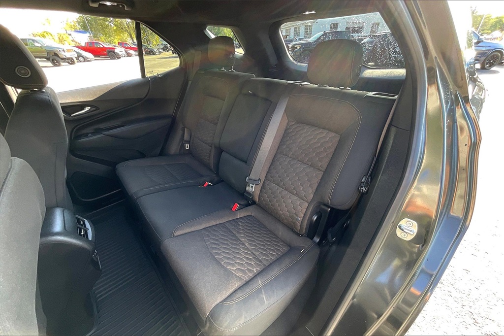 2019 Chevrolet Equinox LT photo 24