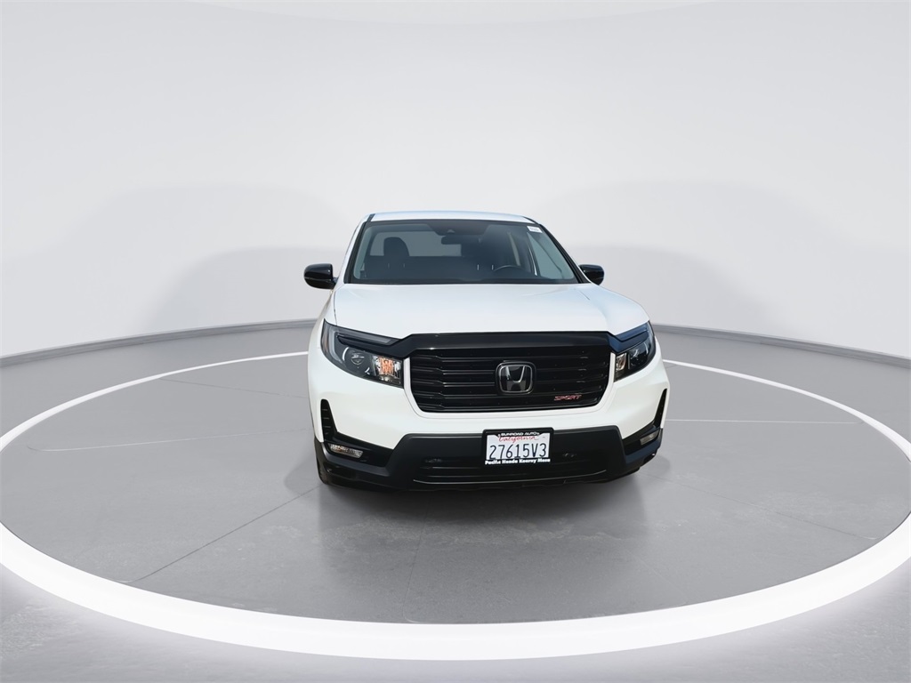 2023 Honda Ridgeline Sport photo 3