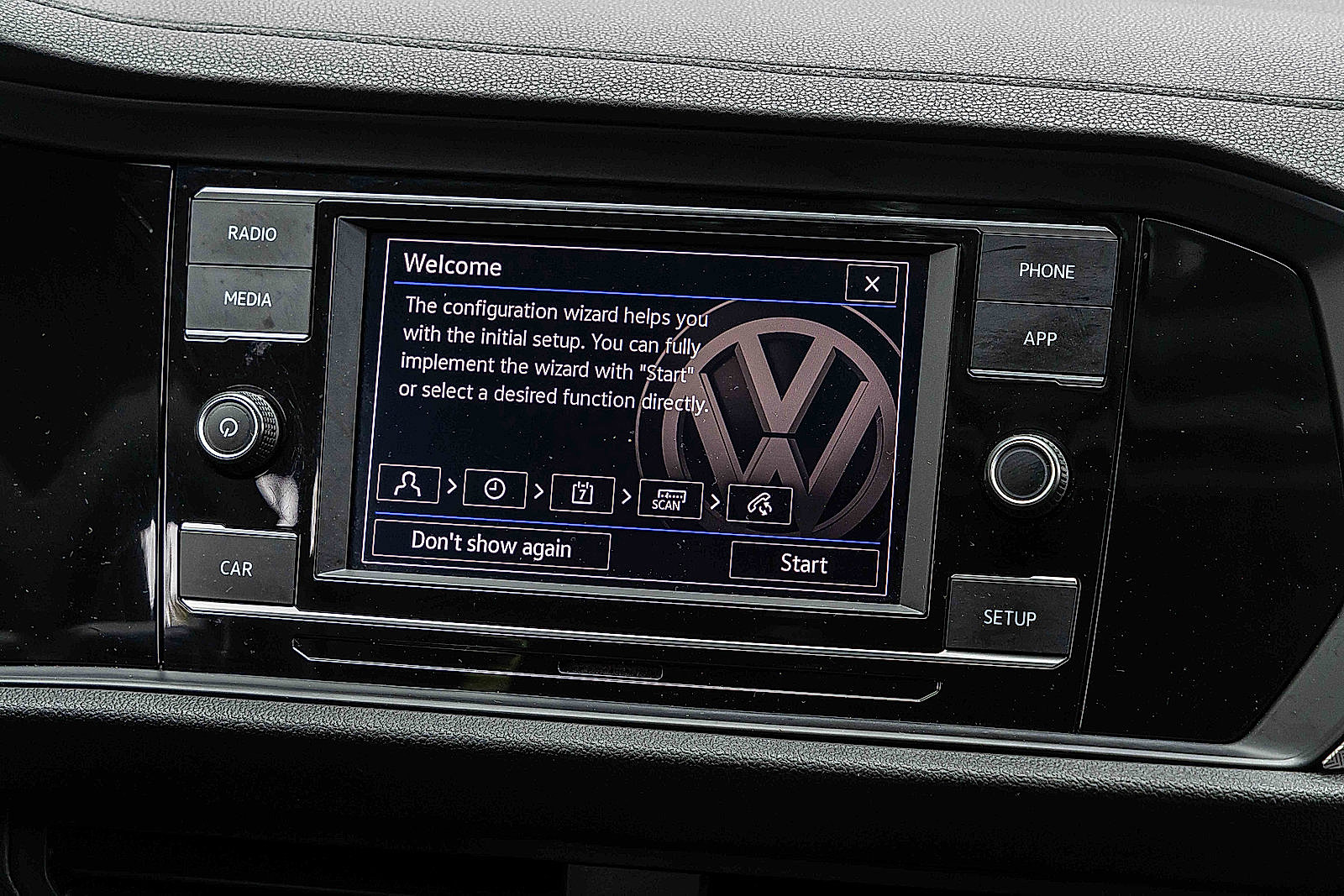 2019 Volkswagen Jetta SE R-Line photo 12