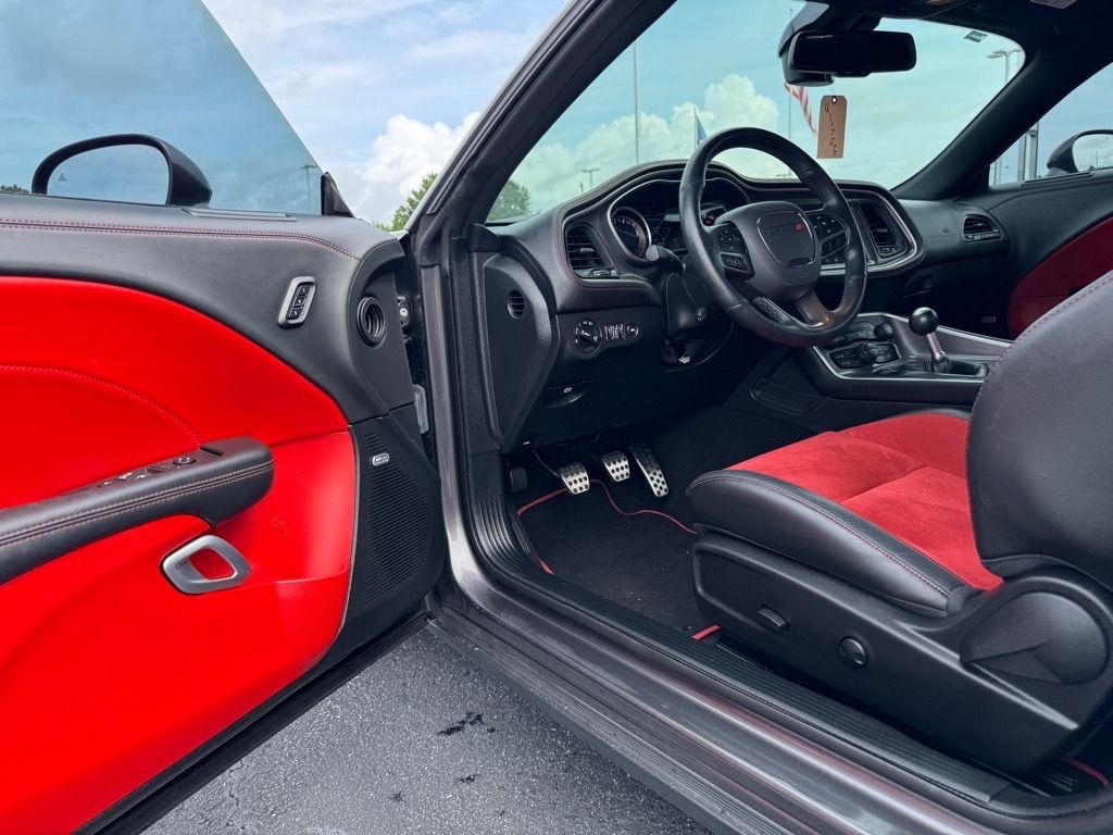 2022 Dodge Challenger R/T Scat Pack photo 11