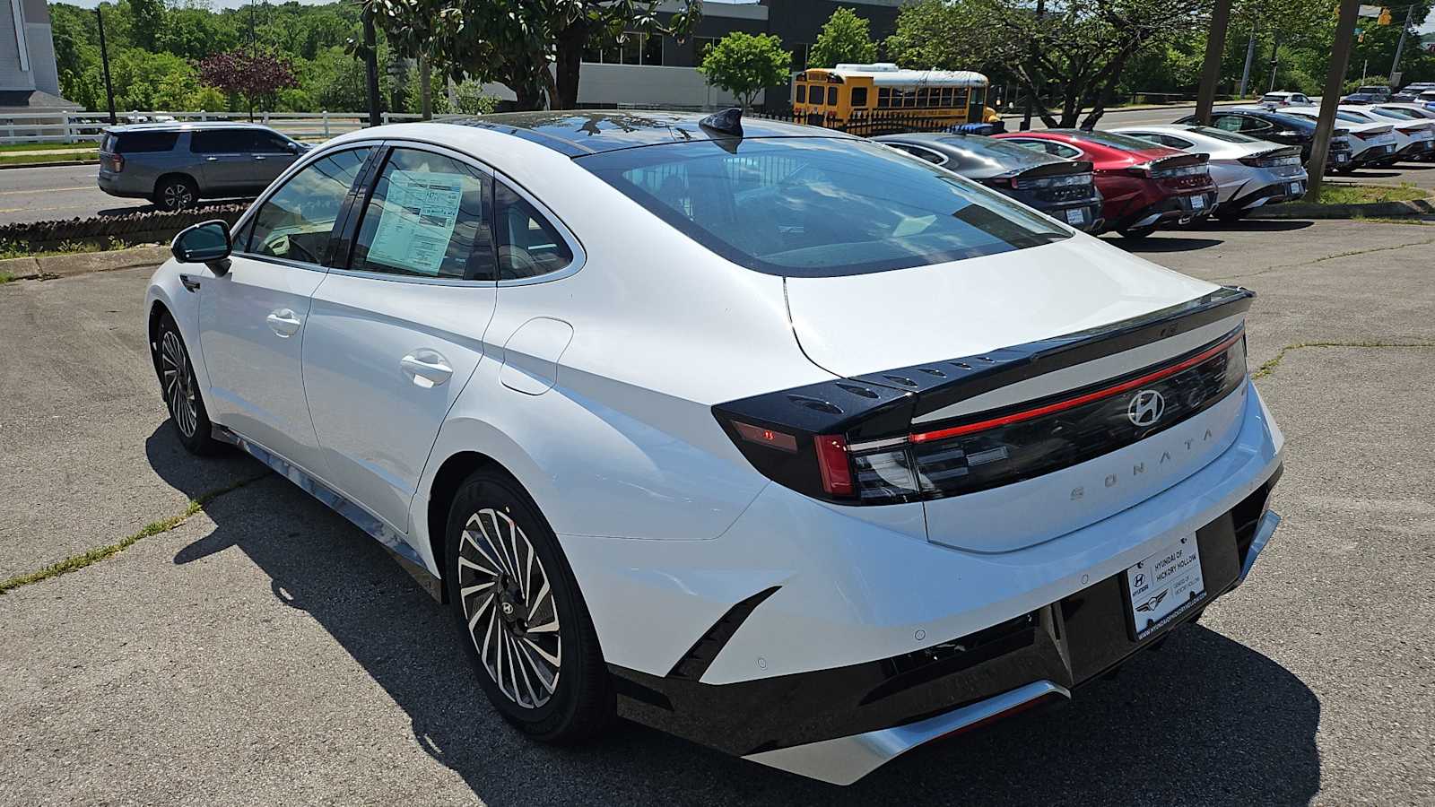 2025 Hyundai Sonata Hybrid Limited photo 4