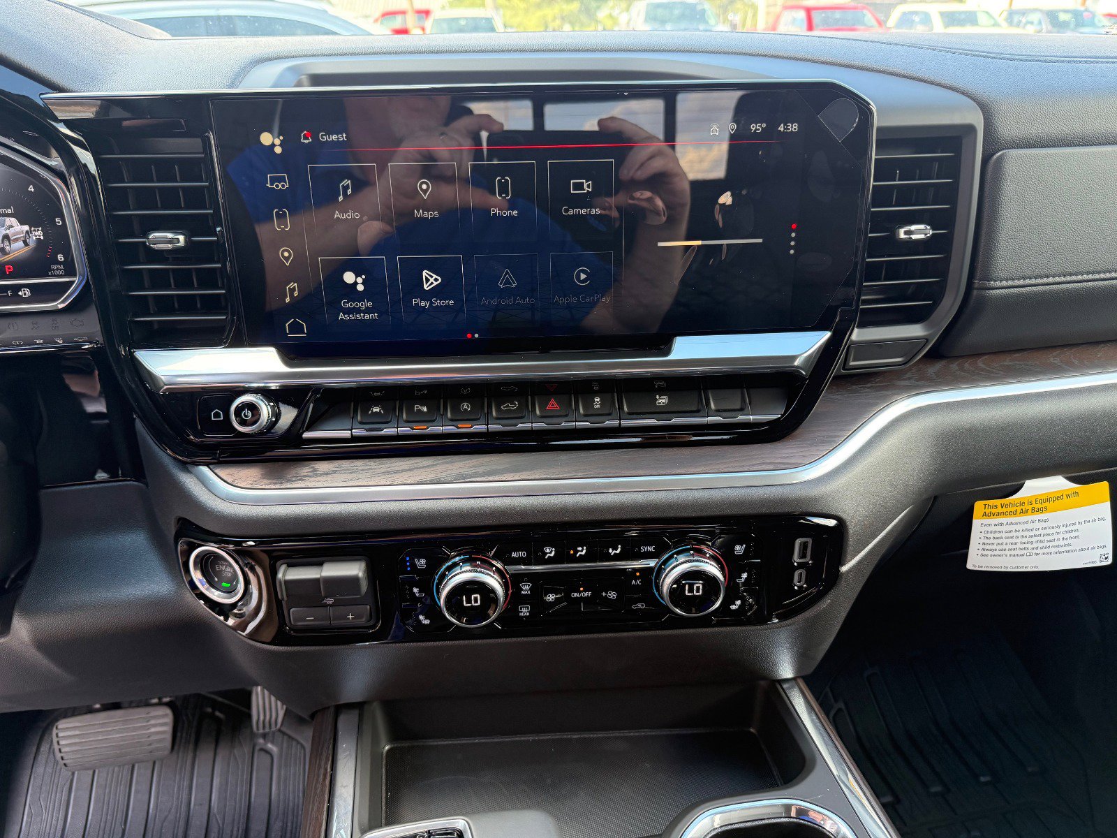 2025 Gmc Sierra 1500 SLT photo 24