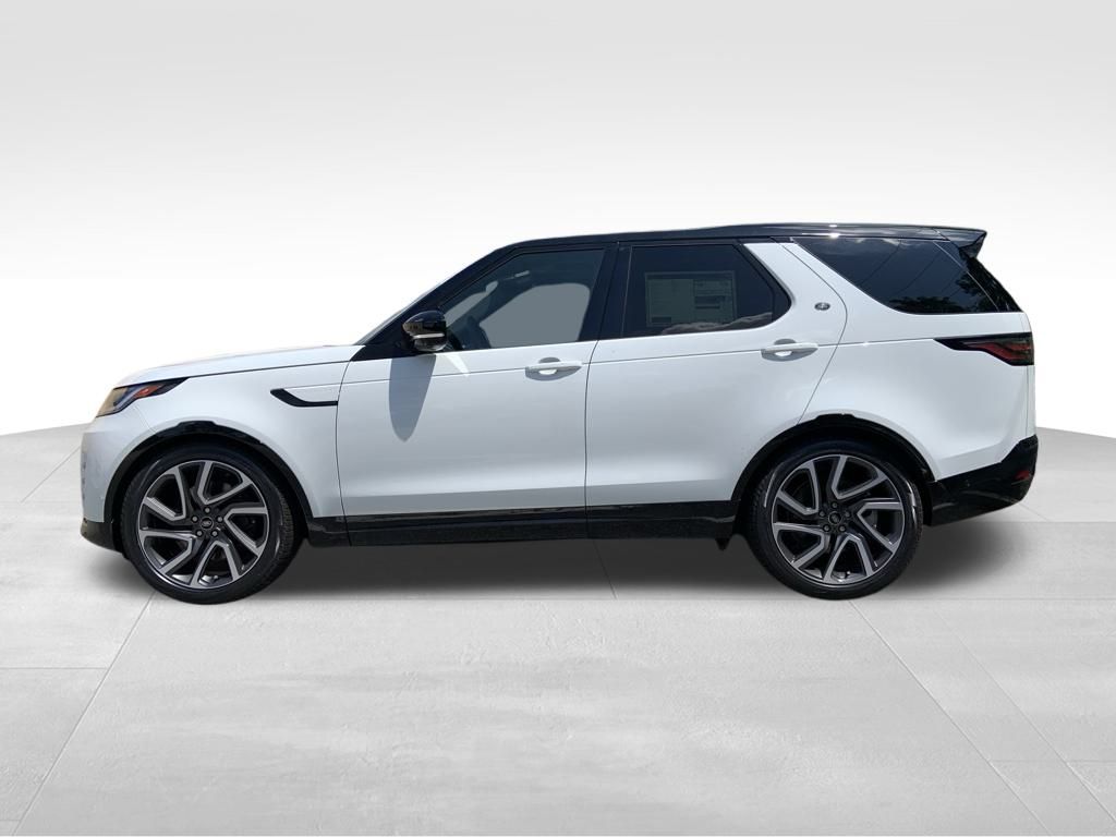 2025 Land Rover Discovery SE photo 3
