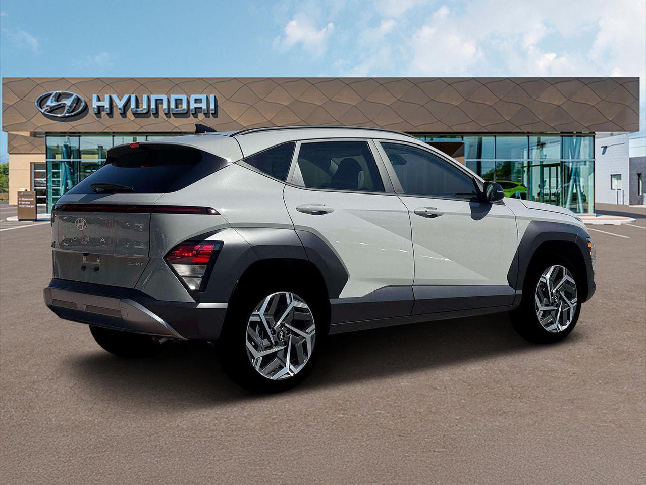 2026 Hyundai Kona SEL photo 4