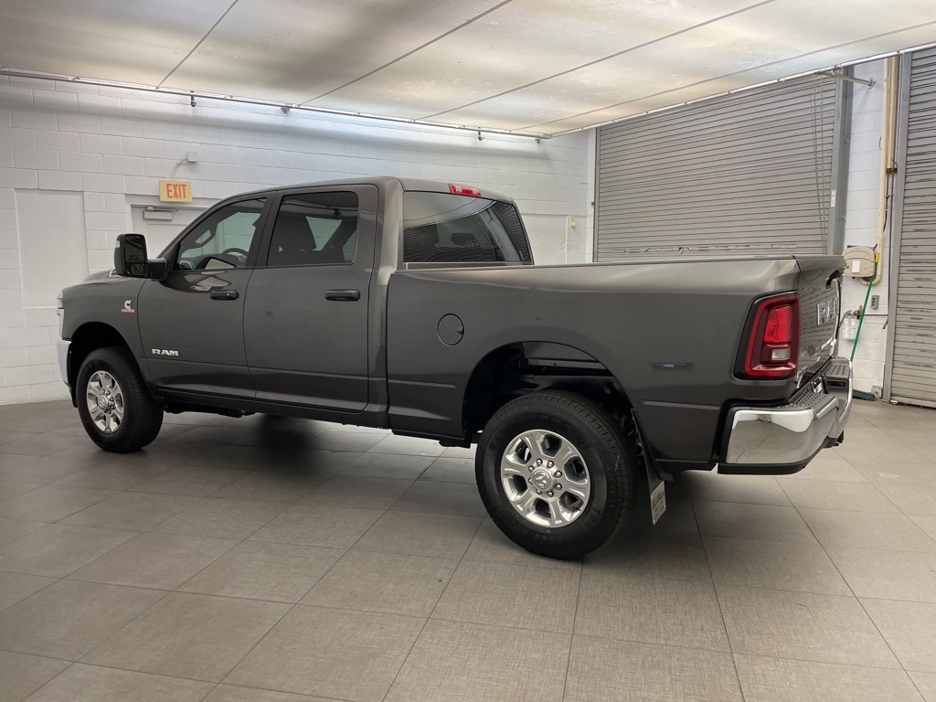 2025 Ram 2500 Big Horn photo 5
