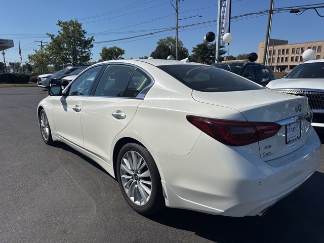 2024 Infiniti Q50 LUXE photo 4