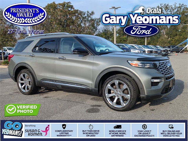 2020 Ford Explorer Platinum's photo