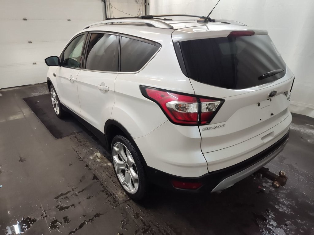 2017 Ford Escape Titanium photo 3