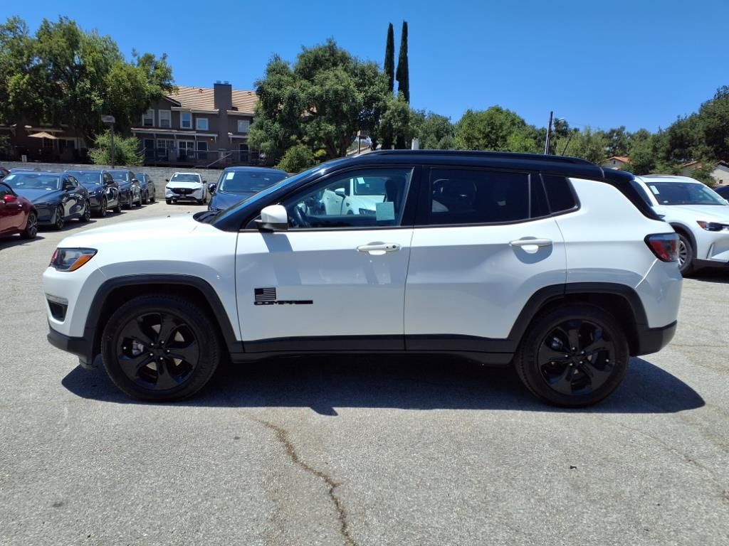 2019 Jeep Compass Altitude photo 2