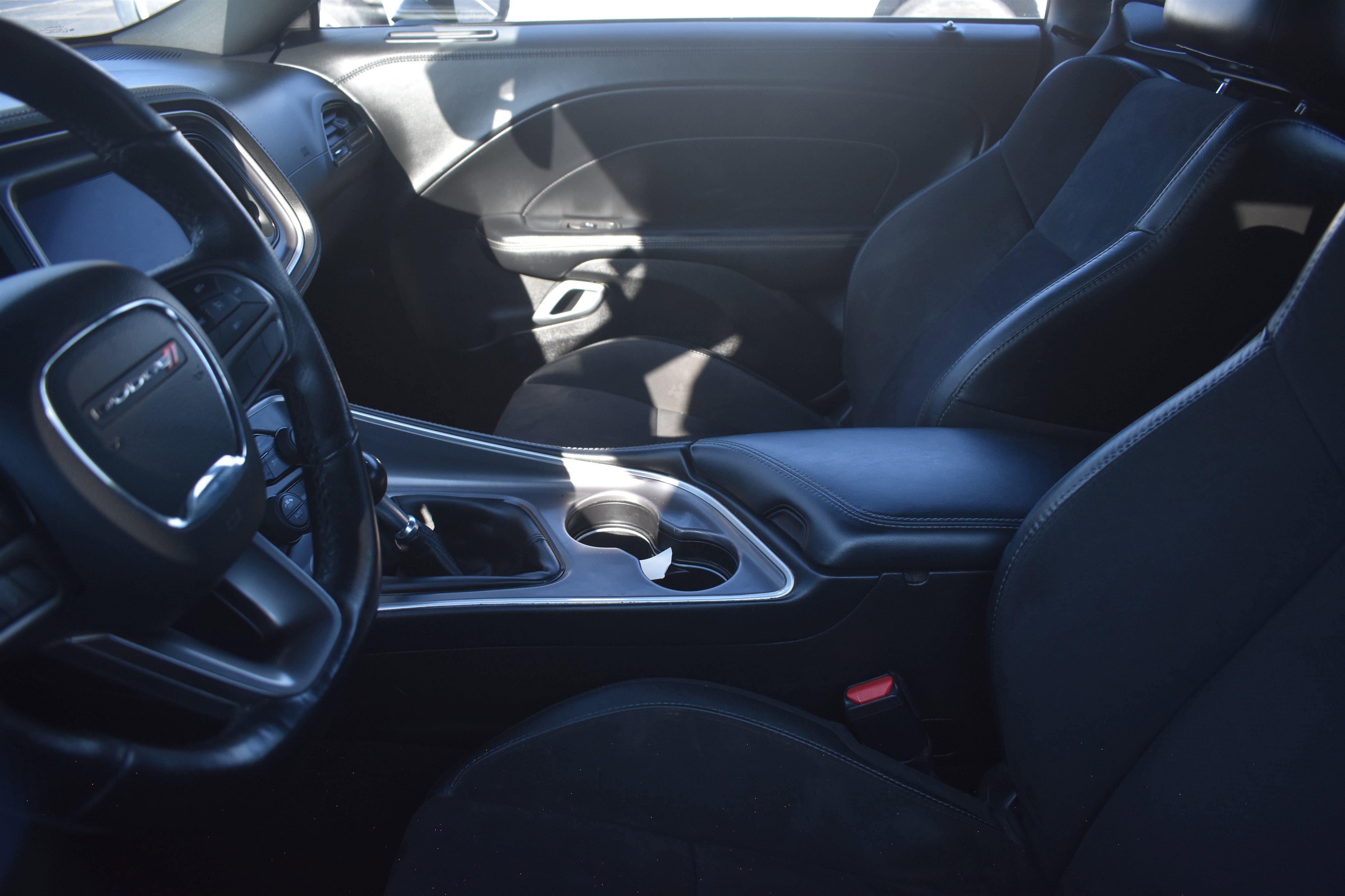2021 Dodge Challenger R/T photo 5