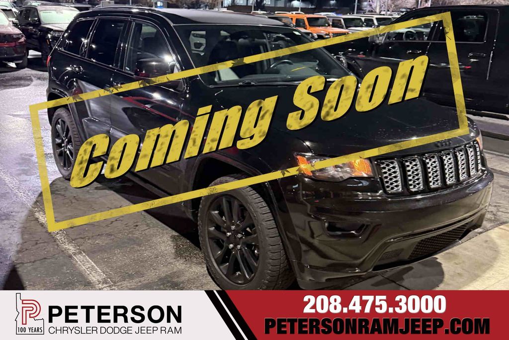 2021 Jeep Grand Cherokee Laredo X's photo