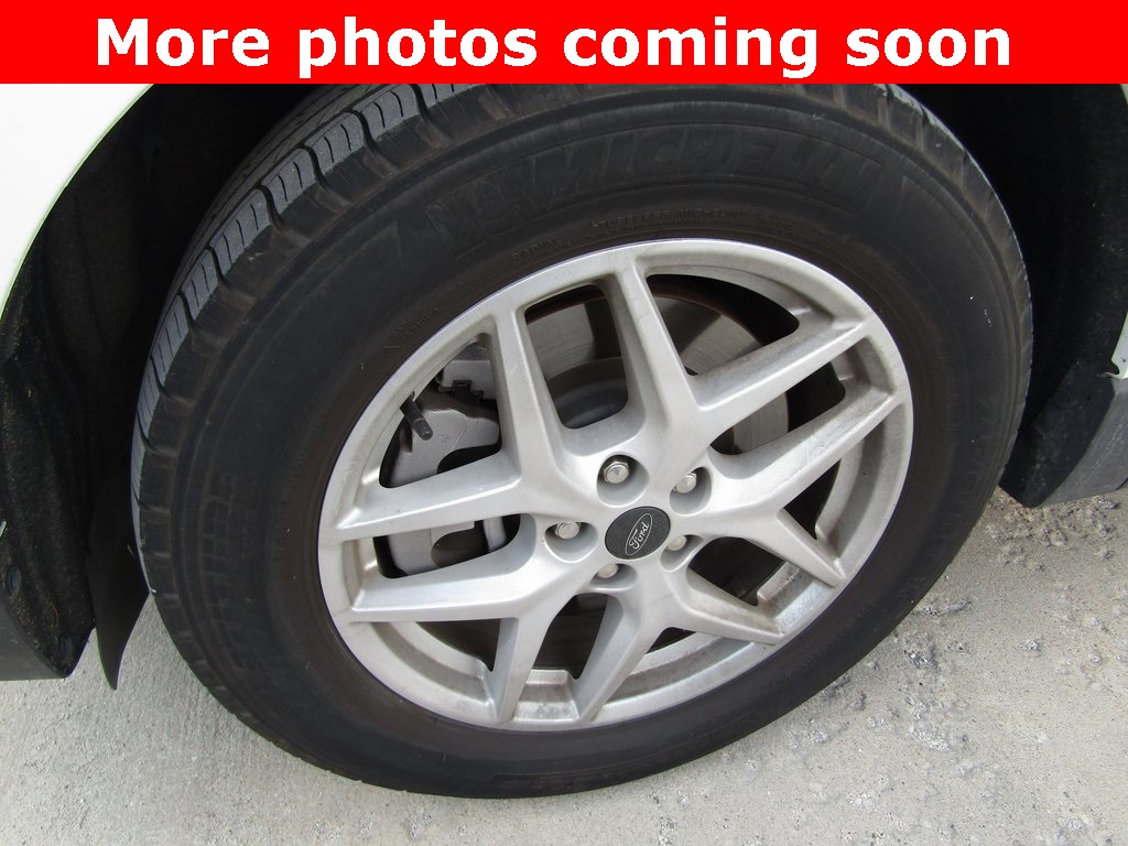 2024 Ford Edge SEL photo 9