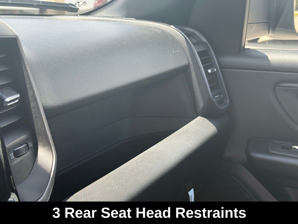 2025 Ram 1500 Tradesman photo 17