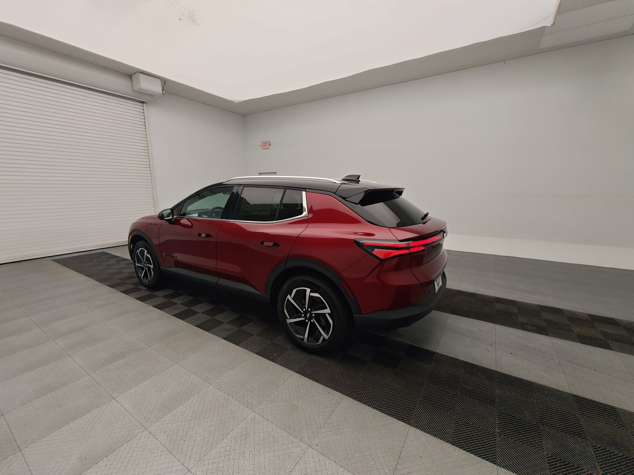 2026 Chevrolet Equinox EV 1LT photo 3