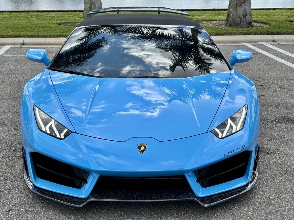 2018 Lamborghini Huracan Spyder photo 24