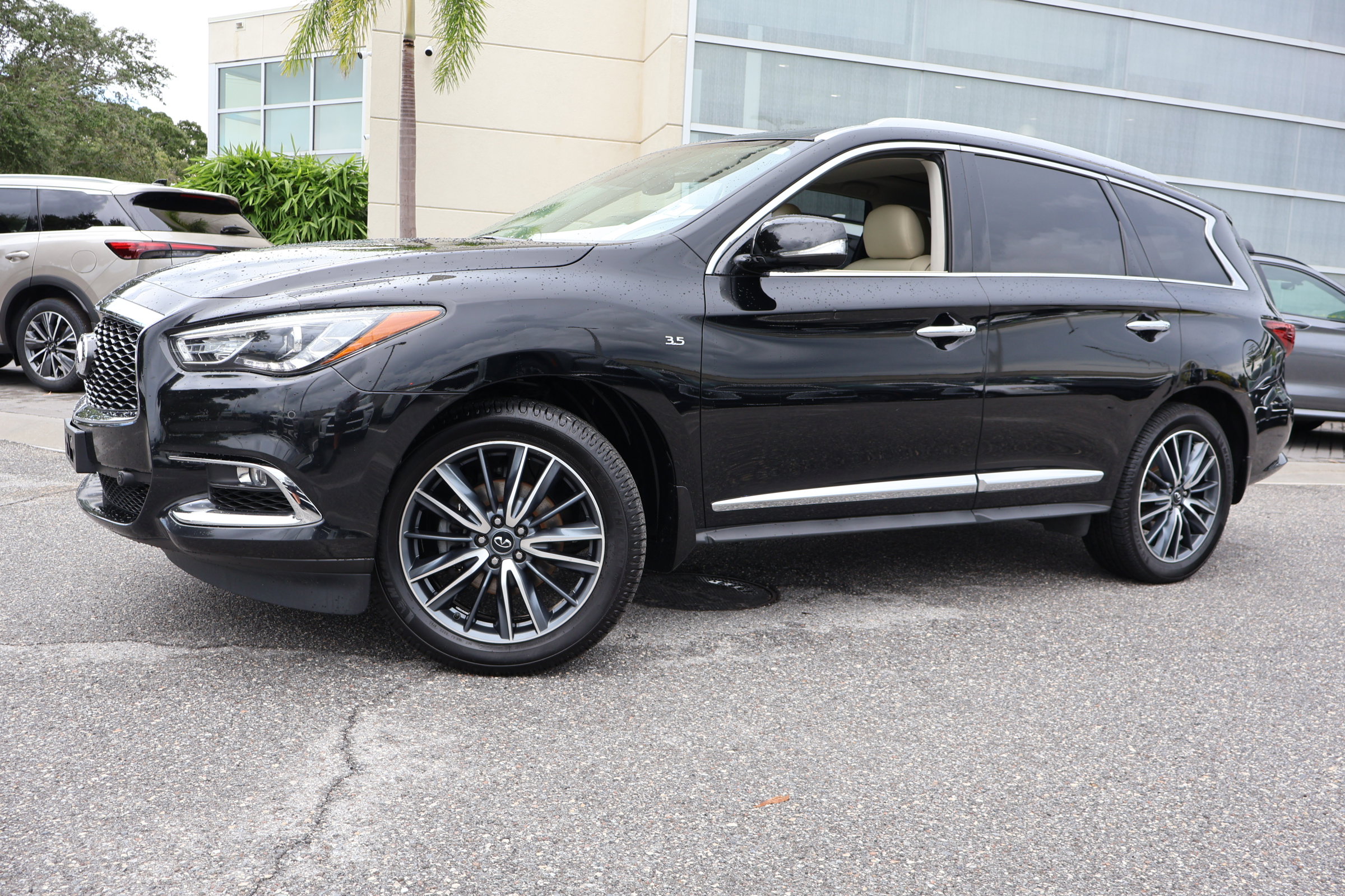 2019 INFINITI QX60