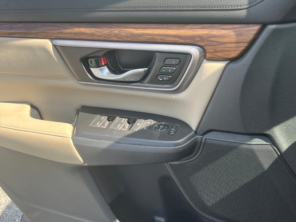 2017 Honda CR-V EX-L photo 14